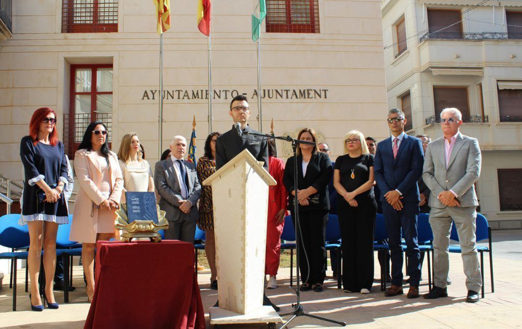 Ayuntamiento de Novelda 04-ayto-1024x645 El alcalde reclama una  financiación “justa” para la Comunitat Valenciana en el acto institucional de 9 d'Octubre 