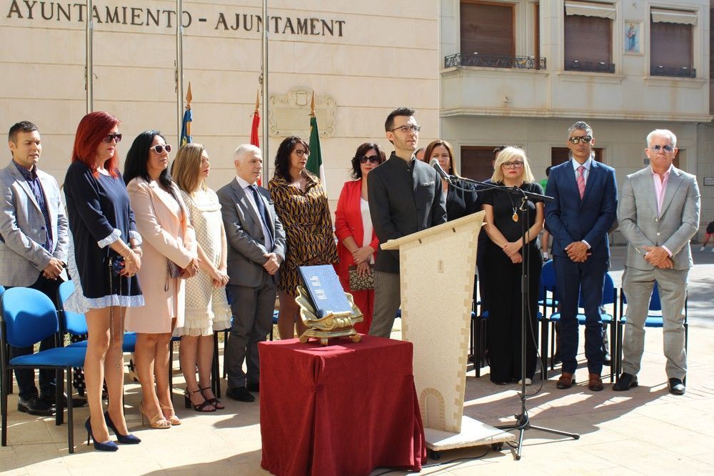 Ayuntamiento de Novelda 08-ayto El alcalde reclama una  financiación “justa” para la Comunitat Valenciana en el acto institucional de 9 d'Octubre 