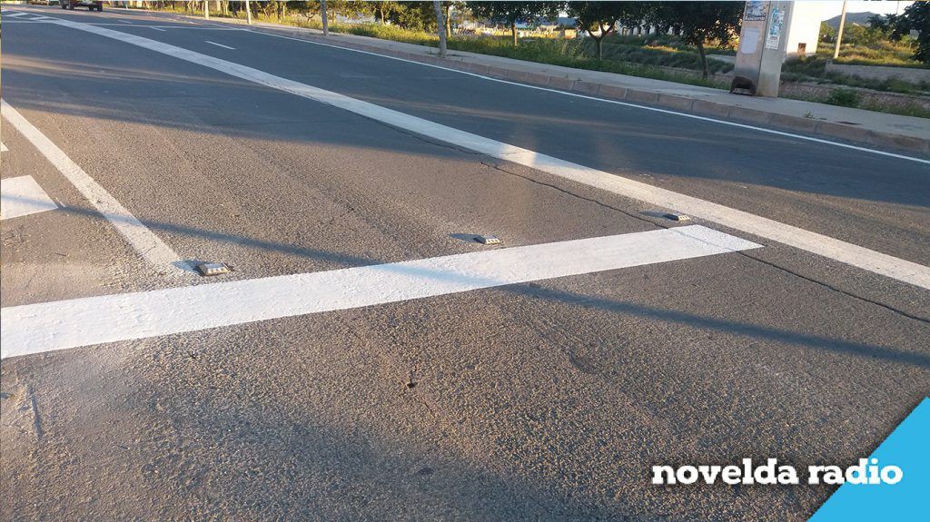 Ayuntamiento de Novelda 04-4-1024x575 Tráfico realiza mejoras de  señalización viaria para incrementar la seguridad peatonal 