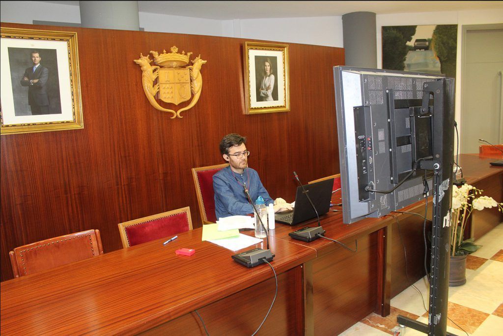 Ayuntamiento de Novelda 02-16-1024x683 El Ayuntamiento dota con 200.000 euros el Plan de Estímulo Económico “Reactivem Novelda” 