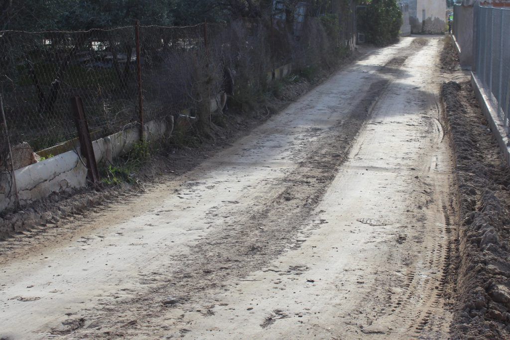 Ayuntamiento de Novelda camino-1024x683 Contractació inicia la tramitació per a adjudicar l'asfaltat de més de 4.000m de camins rurals 