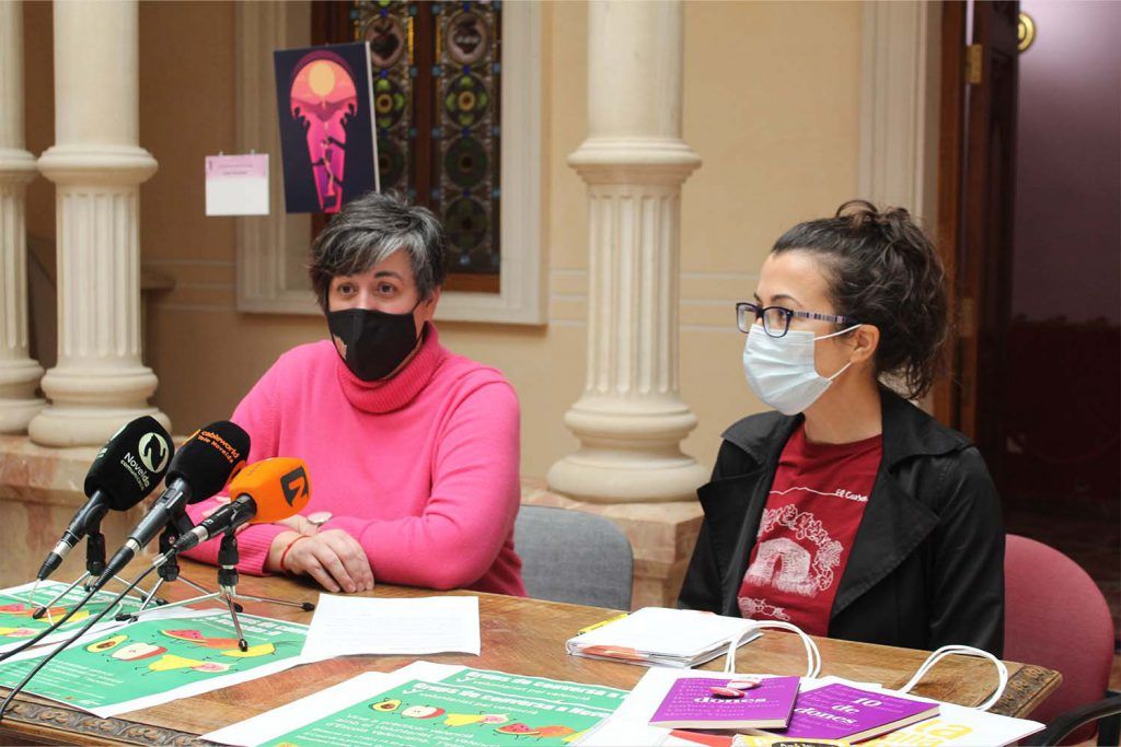 Ayuntamiento de Novelda 01-3-1024x683 Normalització Lingüística posa en marxa el Programa Voluntariat pel Valencià 