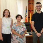 Ayuntamiento de Novelda 07-Betania-Alcalde-150x150 L'alcalde rep el primer exemplar de Betania 2022 de mans de la seua directora Concha Navarro 