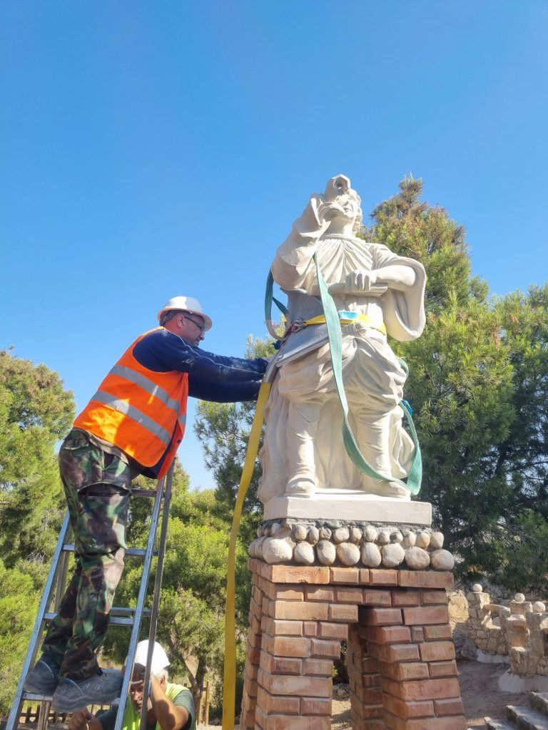 Ayuntamiento de Novelda Heraldo-10-768x1024 Finalizan los trabajos de recuperación de la Font dels Tres Amics 