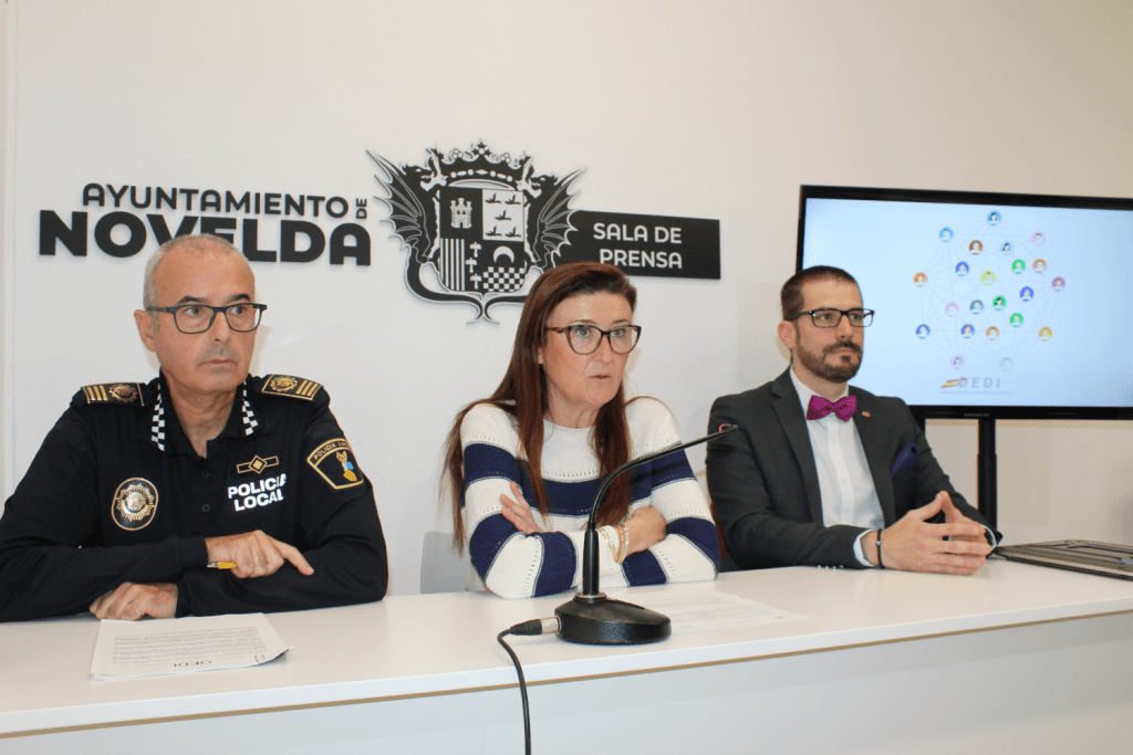 Ayuntamiento de Novelda 01-observatori-delitos-1024x683 El Ayuntamiento pone en funcionamiento un punto de atención para las víctimas de violencia digital 