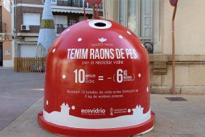 Ayuntamiento de Novelda 04-vidrio-300x200 Novelda se suma a la campaña de reciclaje de vidrio en Navidad 
