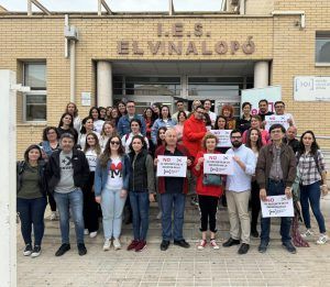 Ayuntamiento de Novelda Escuela-Idiomas-300x261 El ple rebutja les retallades proposades per Conselleria per a l'Escola Oficial d'Idiomes 