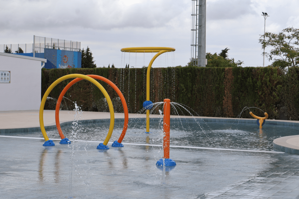 Ayuntamiento de Novelda Piscinas-5-1024x683 Novelda reabre las piscinas municipales totalmente renovadas 