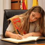 Ayuntamiento de Novelda Recepción-Oro-cargos-24-8-150x150 Les màximes representants de les festes en el Llibre d'Or de la ciutat 