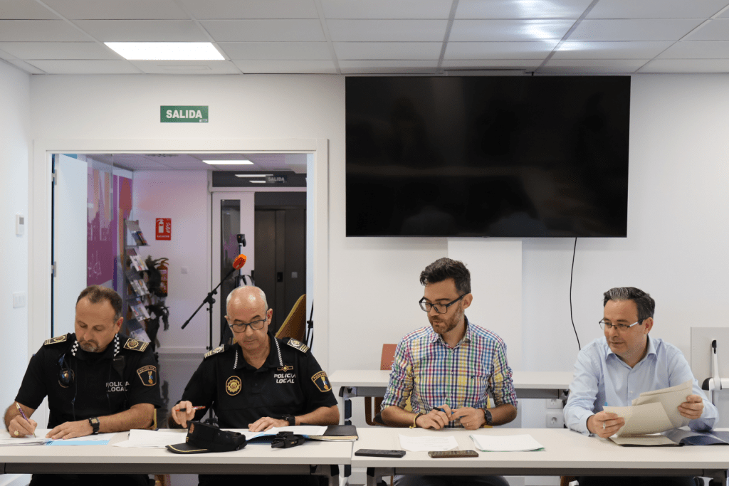Ayuntamiento de Novelda Reunión-Junta-de-Gobierno-4-1024x683 La Junta Técnica de Seguridad actualiza los protocolos de actuación y coordinación para las próximas Fiestas 