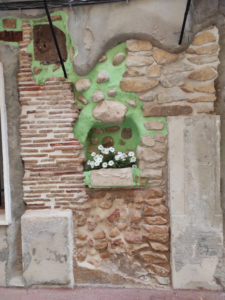 Ayuntamiento de Novelda Concurso-balcones-4-767x1024 Medi Ambient dona a conéixer els guanyadors de la primera edició del Concurs de Decoració de Balcons i Finestres 